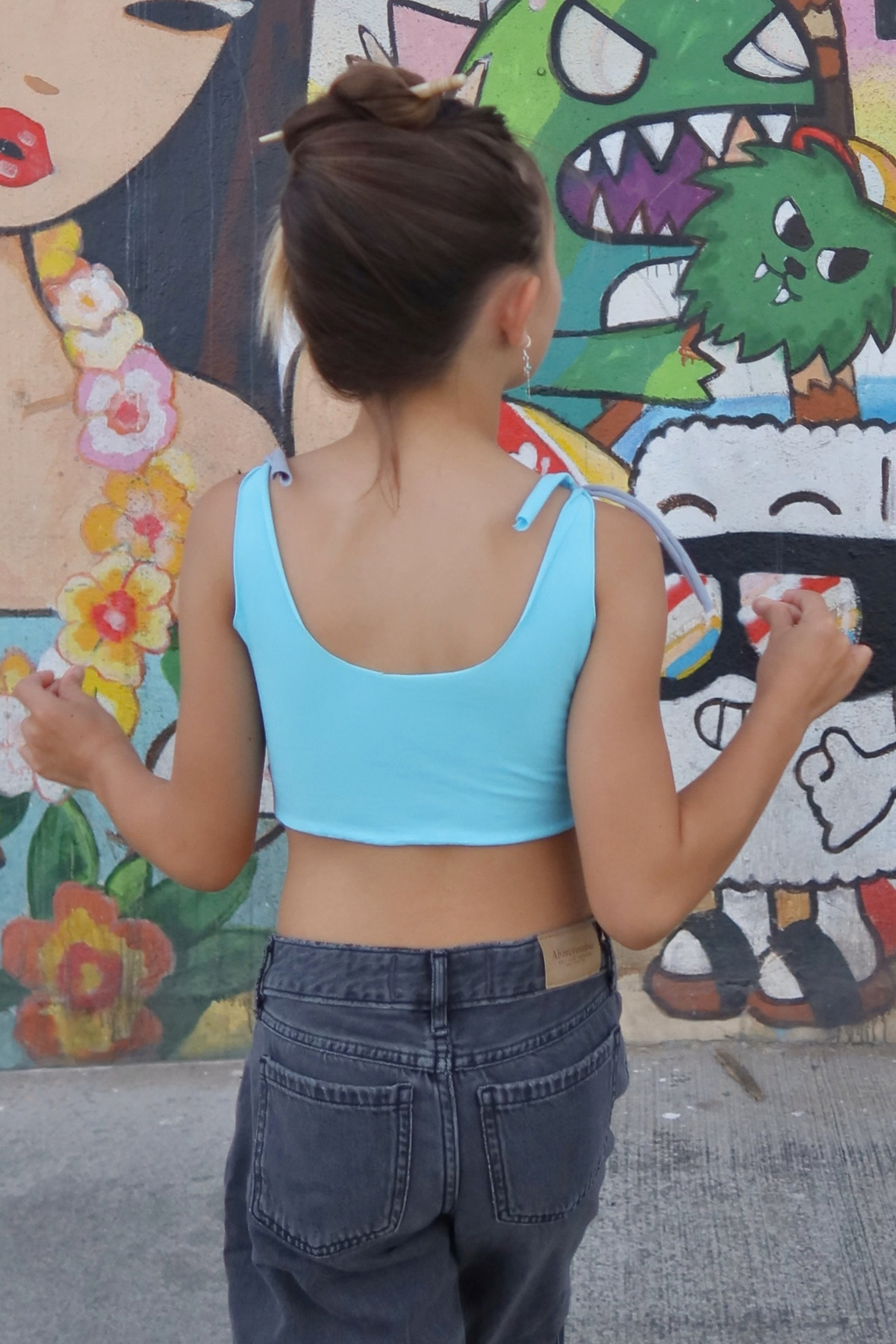 Girls' top in sky