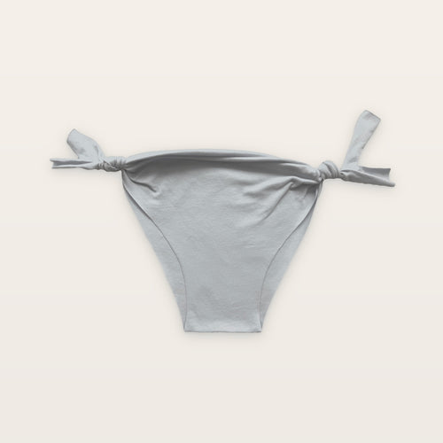 Bottom in Gray
